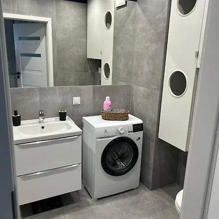 شقة Mieszkanie Z Klimatem غدينيا