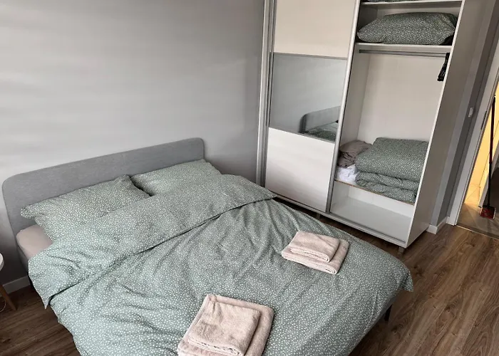 Mieszkanie Z Klimatem شقة